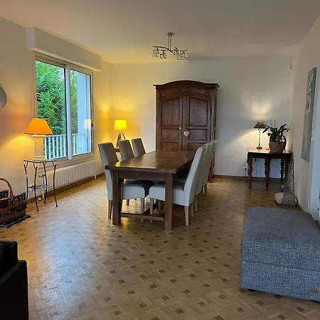 Prázdninový dům Maison Avec Grand Jardin - House With Large Garden Fagnieres