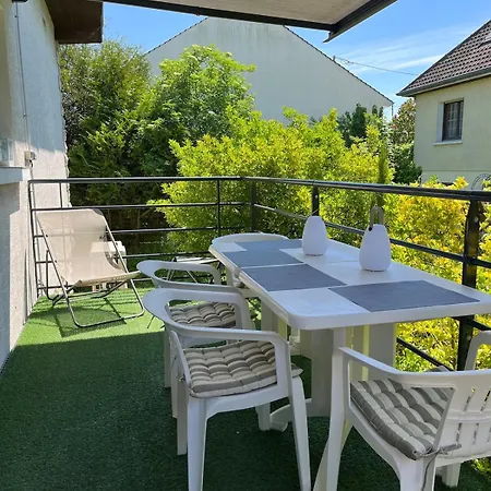Maison Familiale, 3 Avec Grand Jardin, Au Coeur De La Champagne - Proche A26-sortie 17 Feriehus Fagnieres